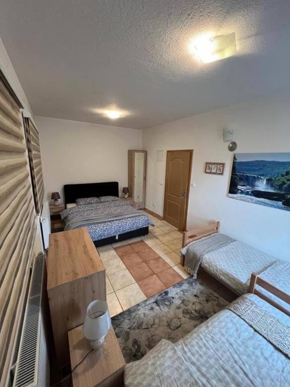 Teal Apartments Bihac Bagian luar foto