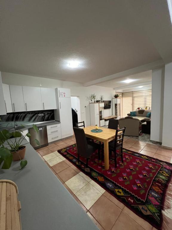 Teal Apartments Bihac Bagian luar foto
